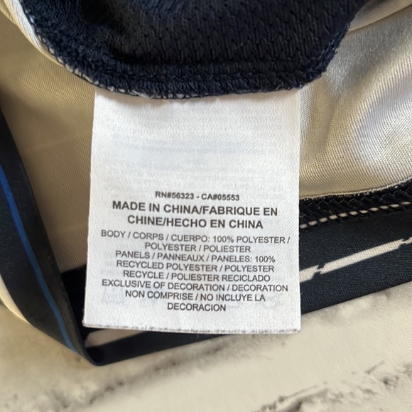 Nike Dry fit patterned breathable shirt youth large - Picture 5 of 6